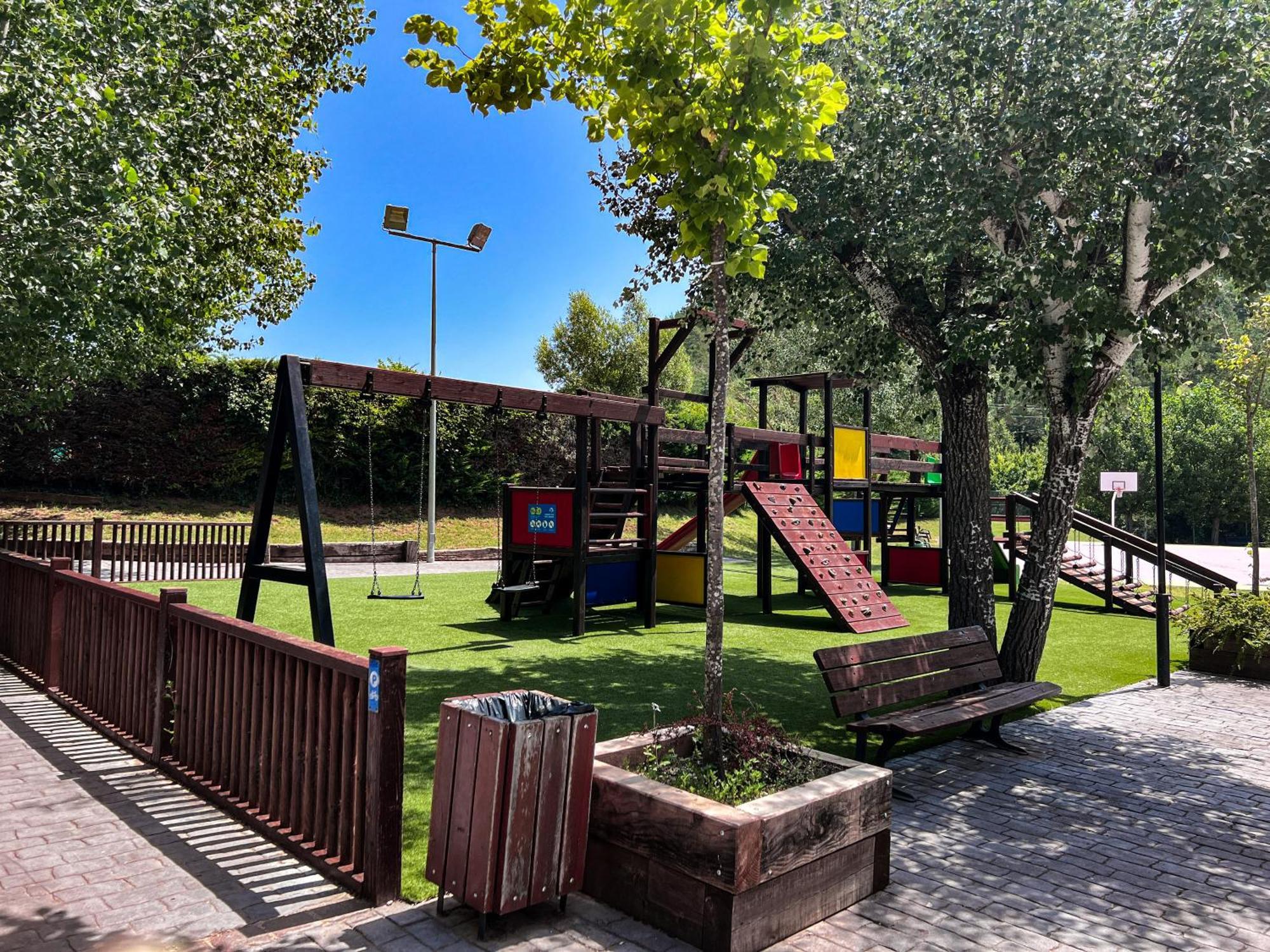 Camping Riera Merles Borredá Εξωτερικό φωτογραφία